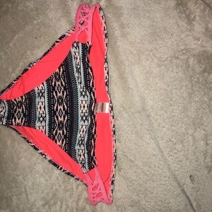 ADORABLE SWIMSUIT BOTTOMS!! 💘